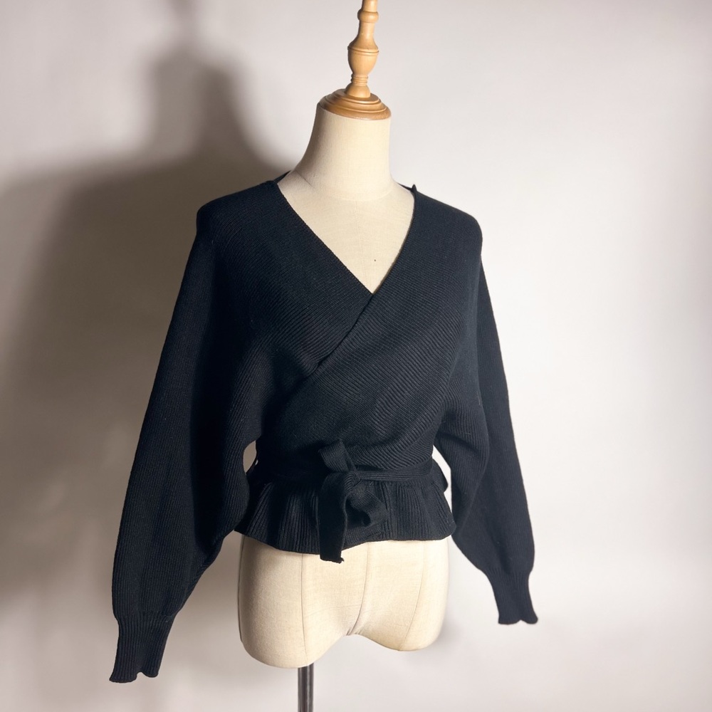 Boutique V Neck Ribbed Knit Belted Cropped Black Dolman Sleeve Sweater